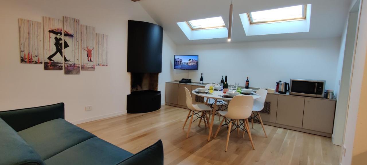Nxt Station Deluxe Apartment 베르가모 외부 사진